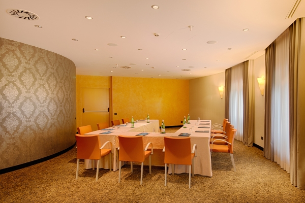 Hotel NH Siena